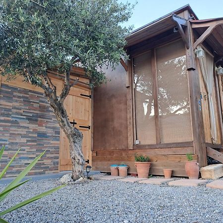 Hostal Wooden House At The Mountain-Private Paránimfoi Exterior foto