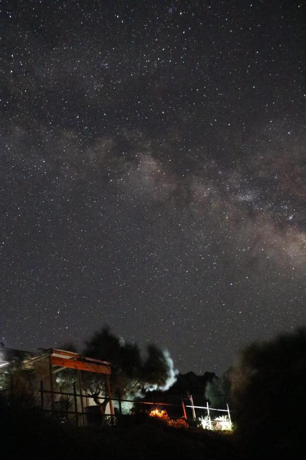 Hostal Wooden House At The Mountain-Private Paránimfoi Exterior foto