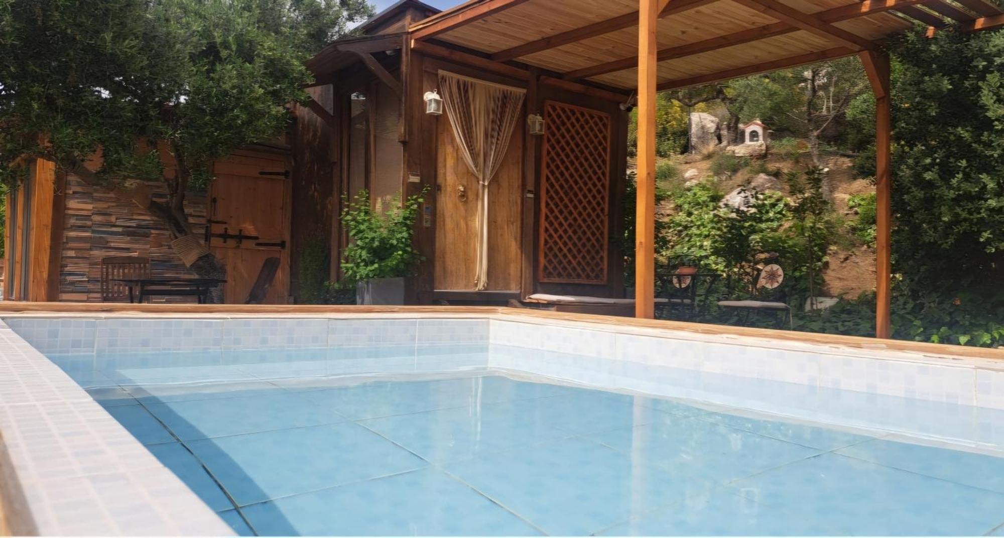 Hostal Wooden House At The Mountain-Private Paránimfoi Exterior foto